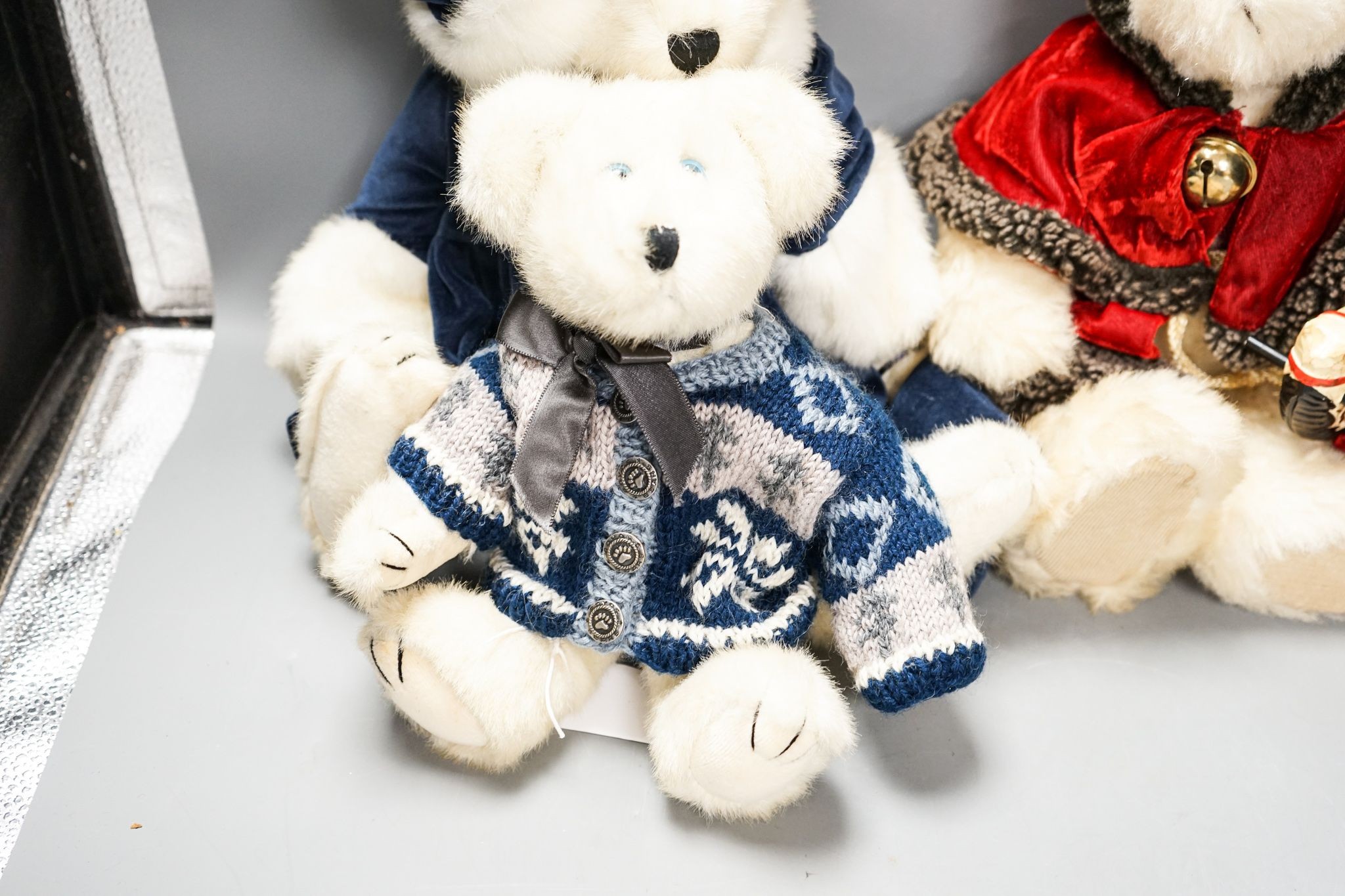 Three Boyds Bears